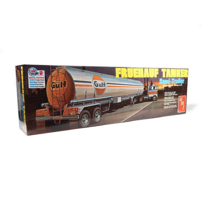 AMT 1354  1/25 Scale Fruehauf Tanker Gulf Plastic Model Kit