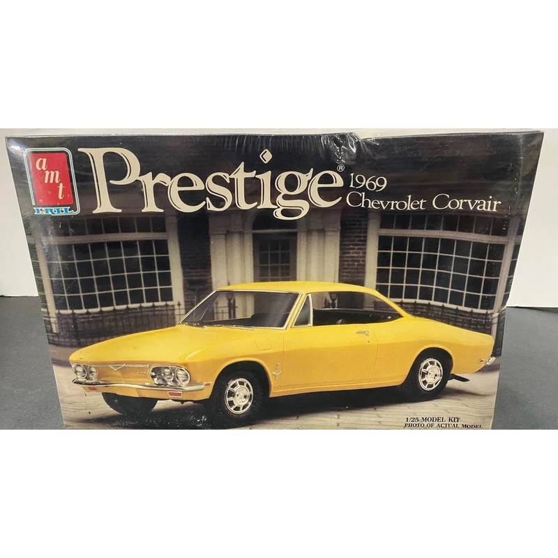 AMT 6773 1969 Chevy Corvair Prestige (sealed)