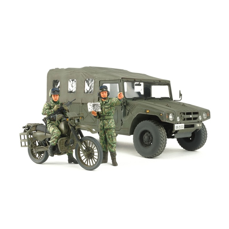 TAMIYA 25188 JGSDF Reconnaissance Motorcycle & High Mobility Vehicle Set
