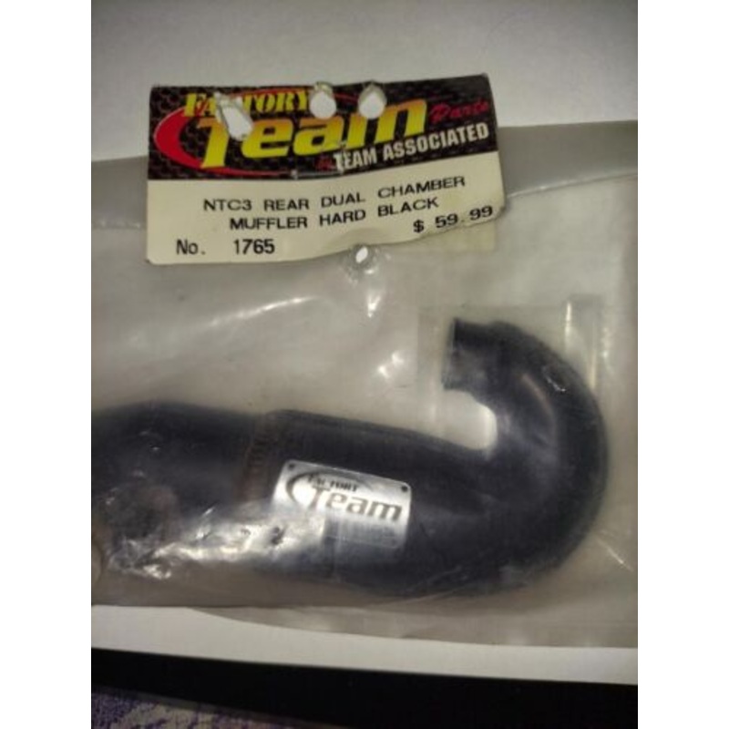 ASSOCIATED 1765 NTC3 Rear Dual Chamber Muffler Hard Black