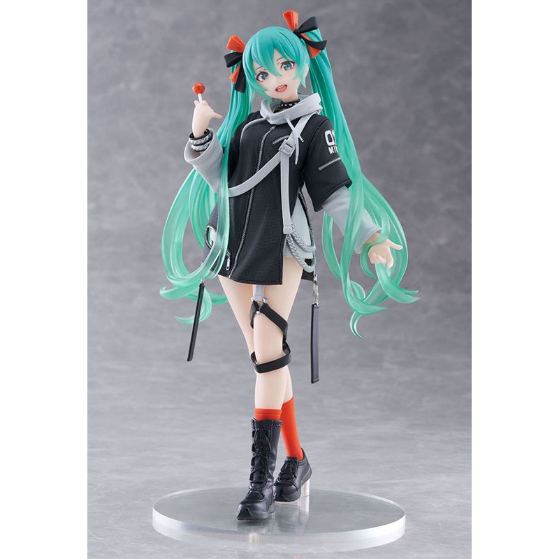 Hatsune Miku TAITO Figure Fashion (PUNK Ver.)
