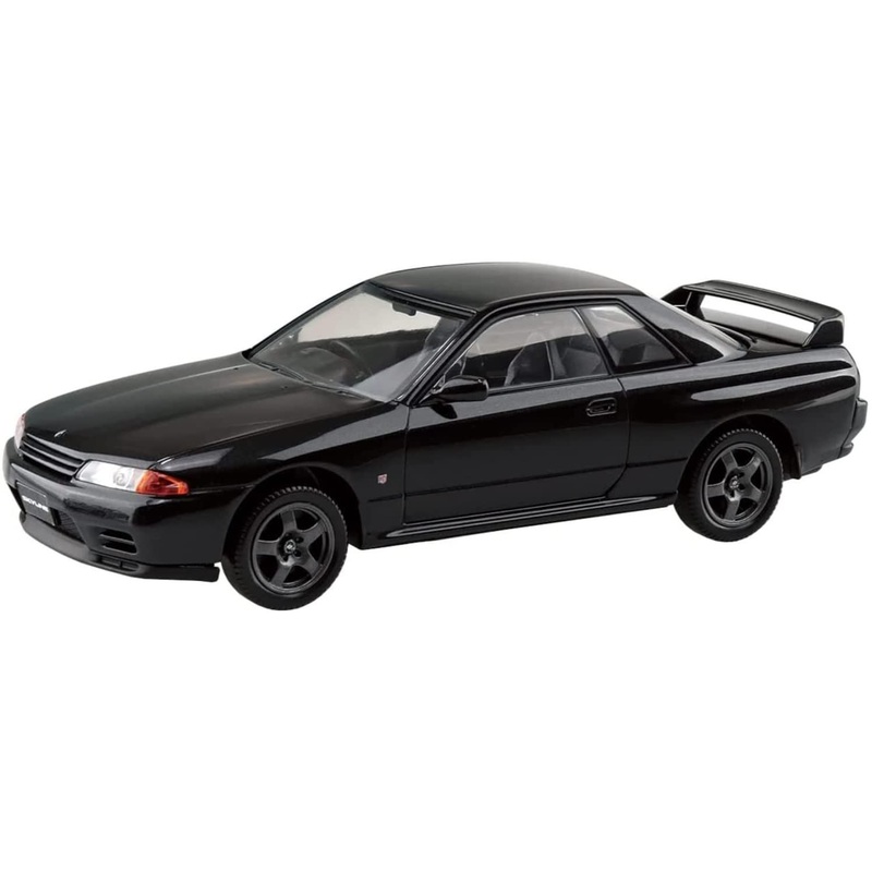 Aoshima Nissan R32 Skyline GT-R (Black Pearl Metallic)