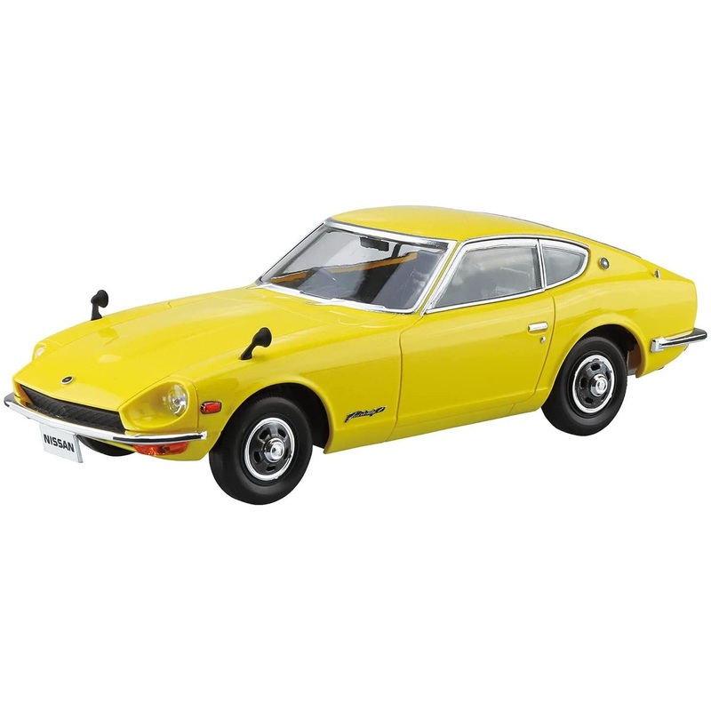 Aoshima Nissan S30 Fairlady Z (Yellow)
