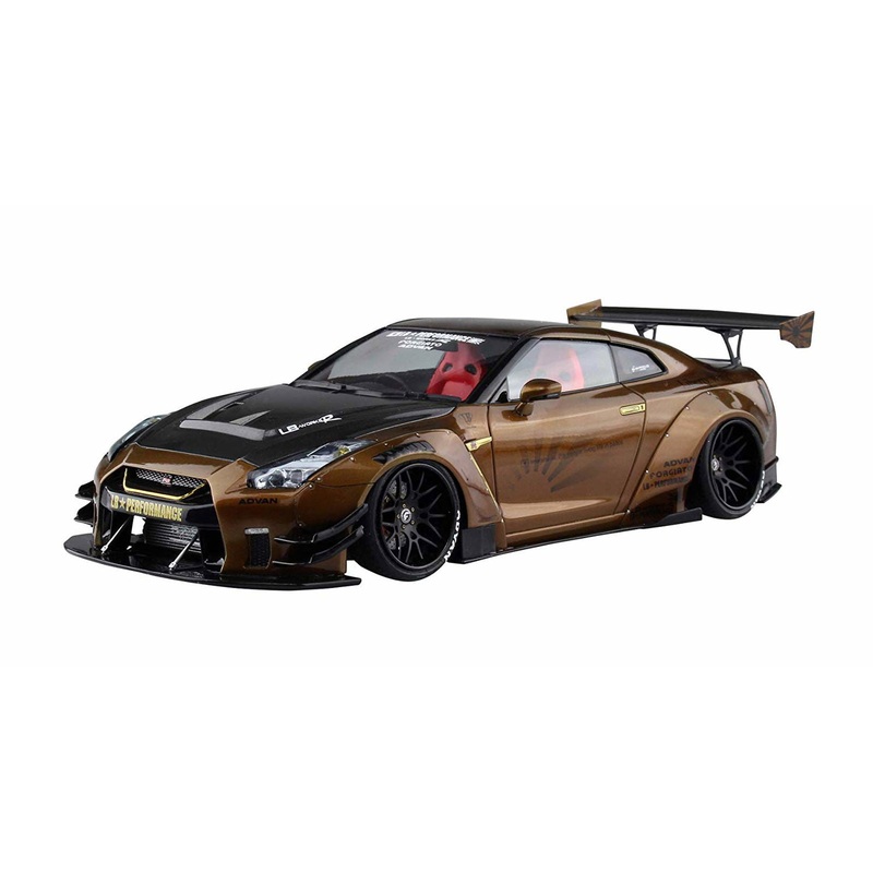 Aoshima LB Works R35 GT-R type 2 Ver.1