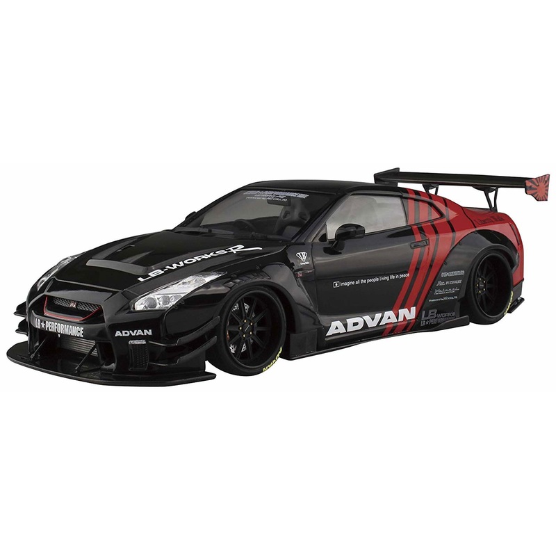 Aoshima LB Works R35 GT-R type 2 Ver.2