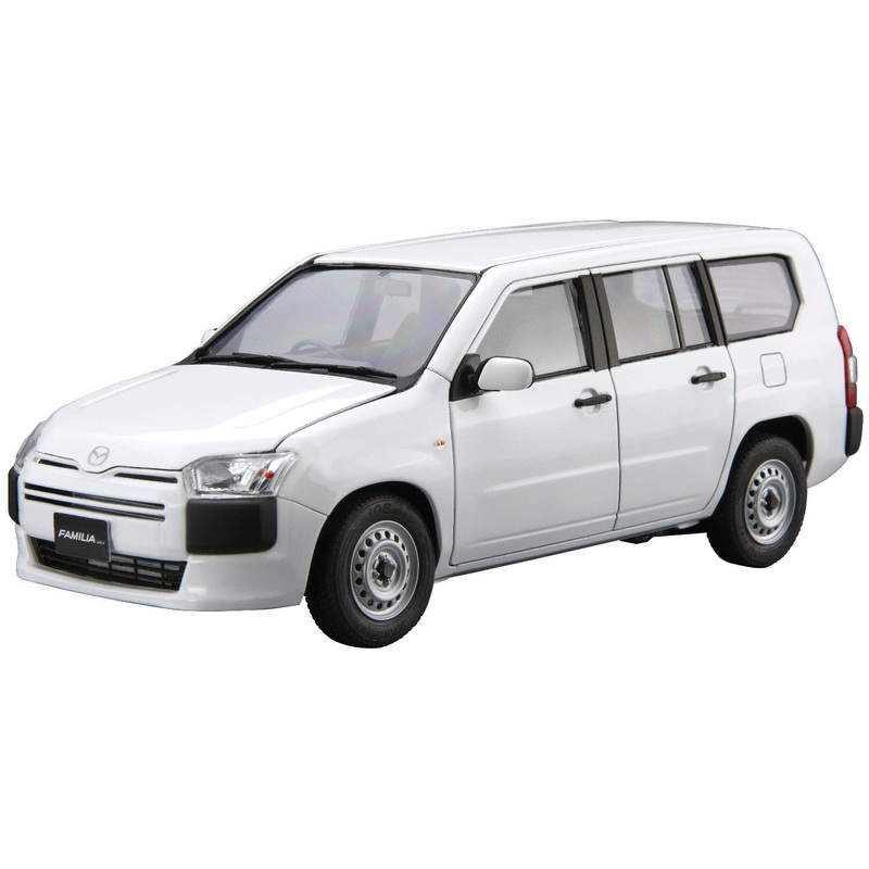 Aoshima Mazda NCP160M Familia Van `18