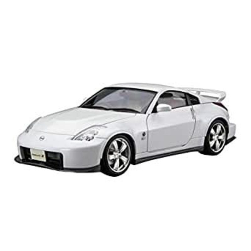 Aoshima Nissan Z33 Fairlady Z Version Nismo `07