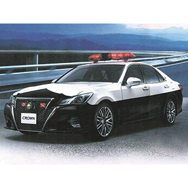 Aoshima Toyota GRS214 Crown Patrol Car for Traffic Control `