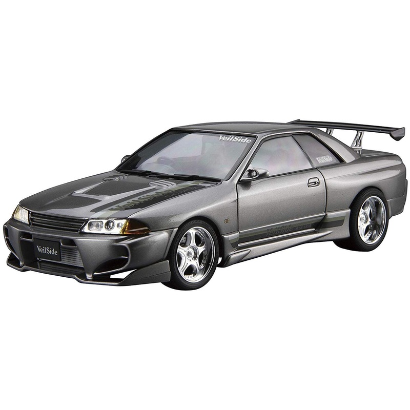 Aoshima VeilSide Combat Model BNR32 Skyline GT-R `90 (Nissan)