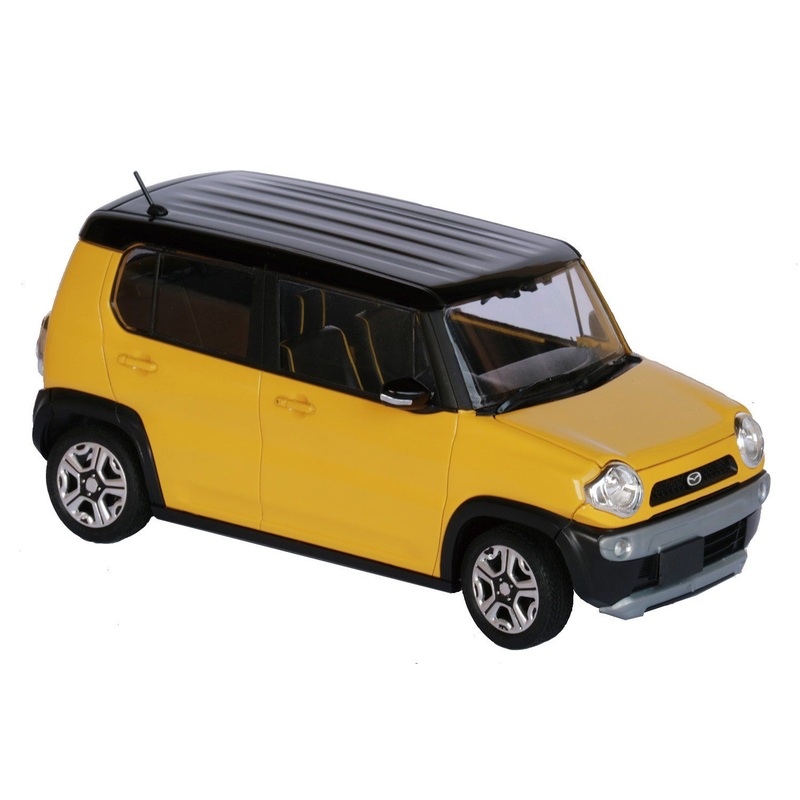 Fujimi Mazda Flair Crossover (Active Yellow)
