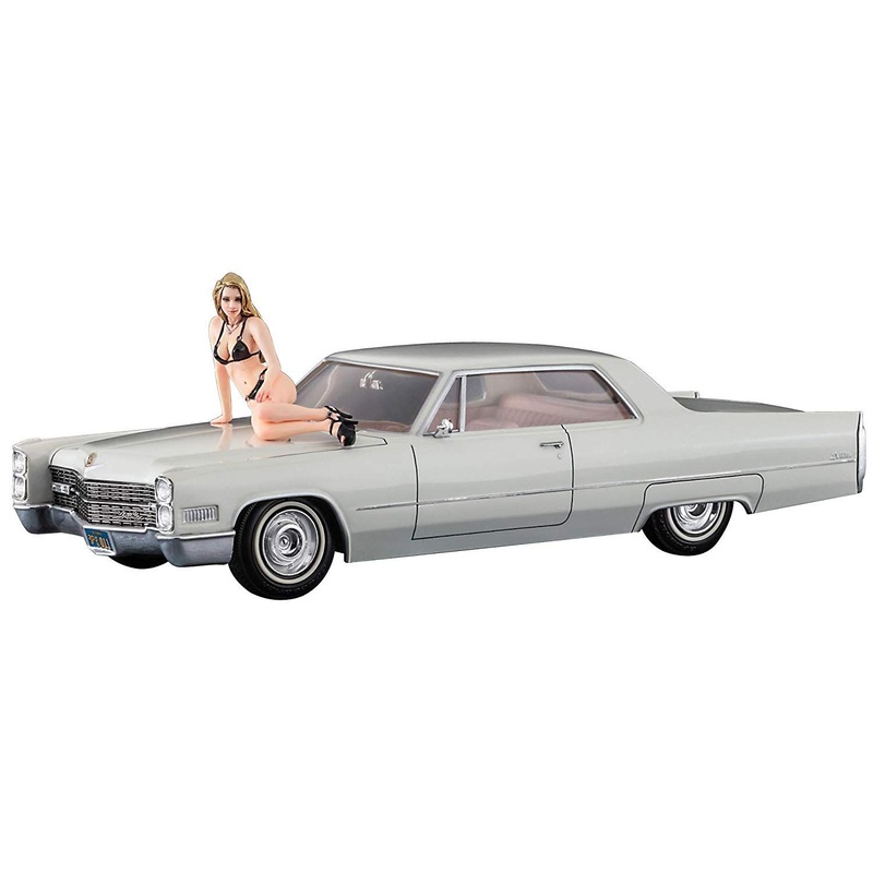 Hasegawa 1966 American Coupe TypeC w/Blond Girls Figure