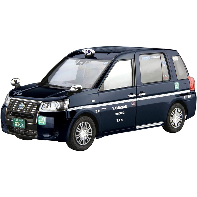 Aoshima Toyota NTP10 JPN Taxi `17 Type Checker Cab