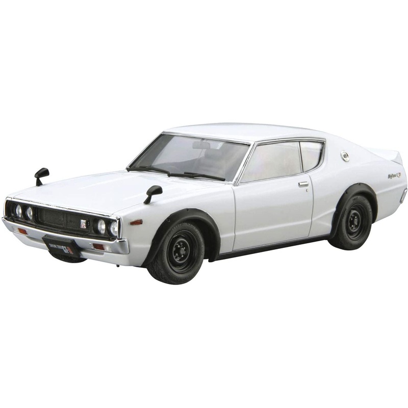 Aoshima Nissan KPGC110 Skyline HT 2000GT-R `73
