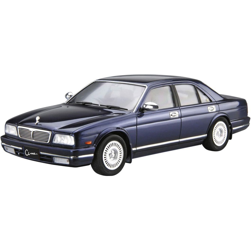 Aoshima Nissan Y32 Cima Type III Limited L AV `91