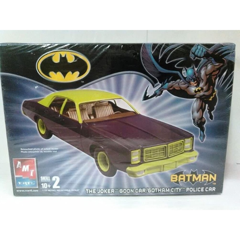 Aoshima Qingdao Bunka Kyozaisha AMT / ERTL Joker Gone Car Batman 38060