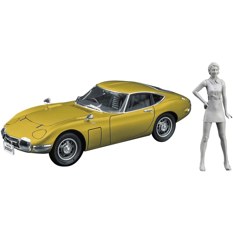 Hasegawa Toyota 2000GT `Gold` w/60`s Girls Model Figure