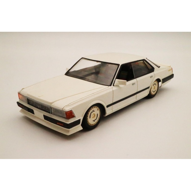 Fujimi Model ID-50 1/24 Inch Up Series No.50 Nissan Cedric/Gloria Turbo (430)