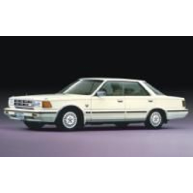 Aoshima Y30 CEDRIC 4Dr HT V30 TURBO BROUGHAM VIP