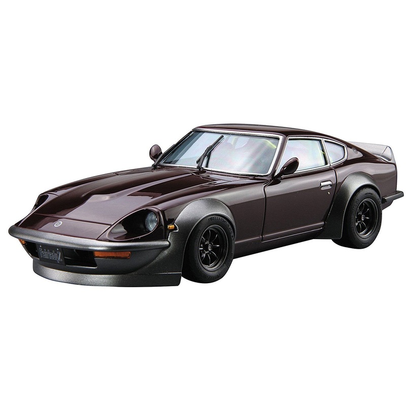 Aoshima 1/24 Nissan S30 Fairlady Z Aero Custom `75